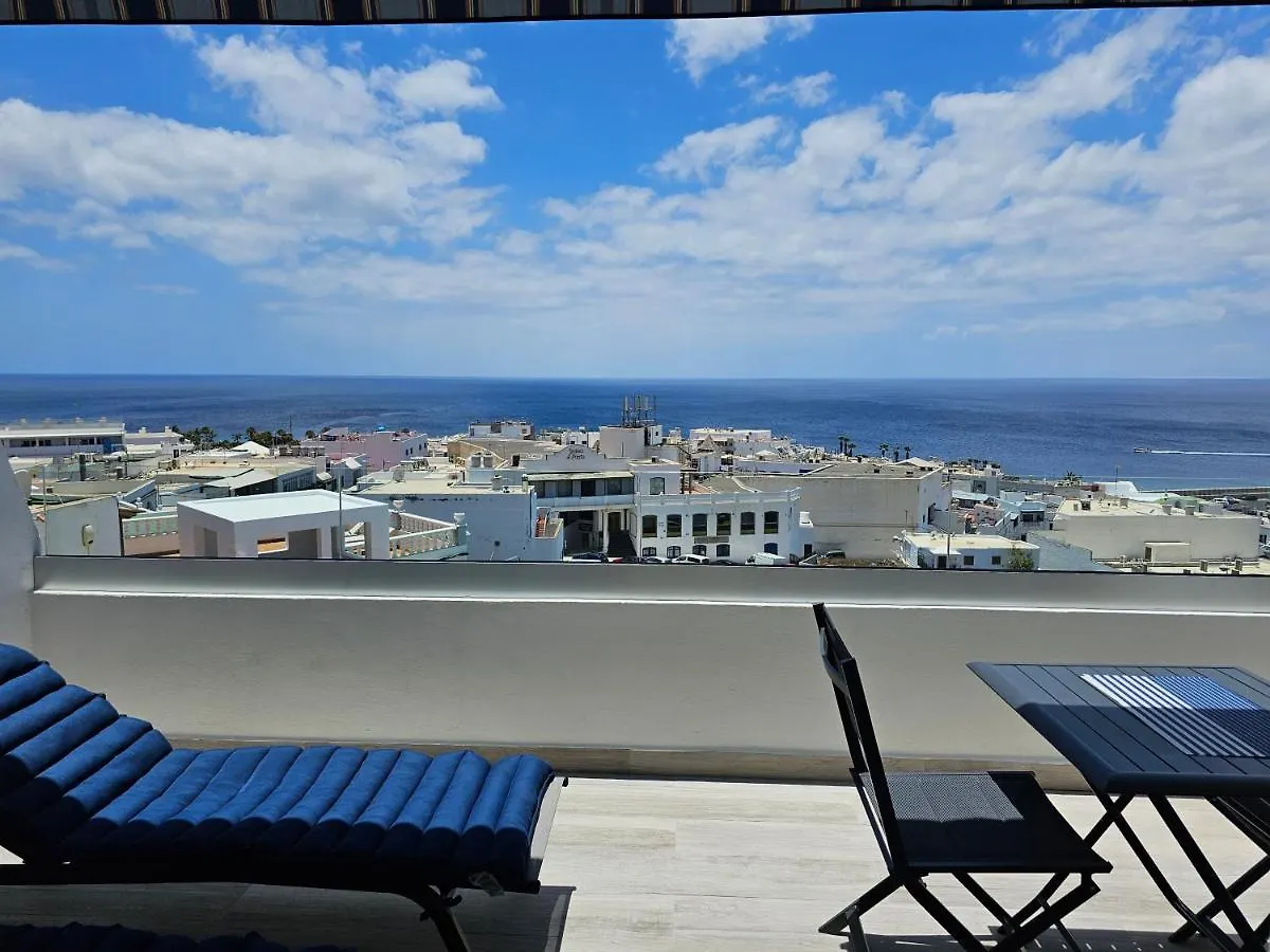 Oceanview Apartment Puerto del Carmen  Spain
